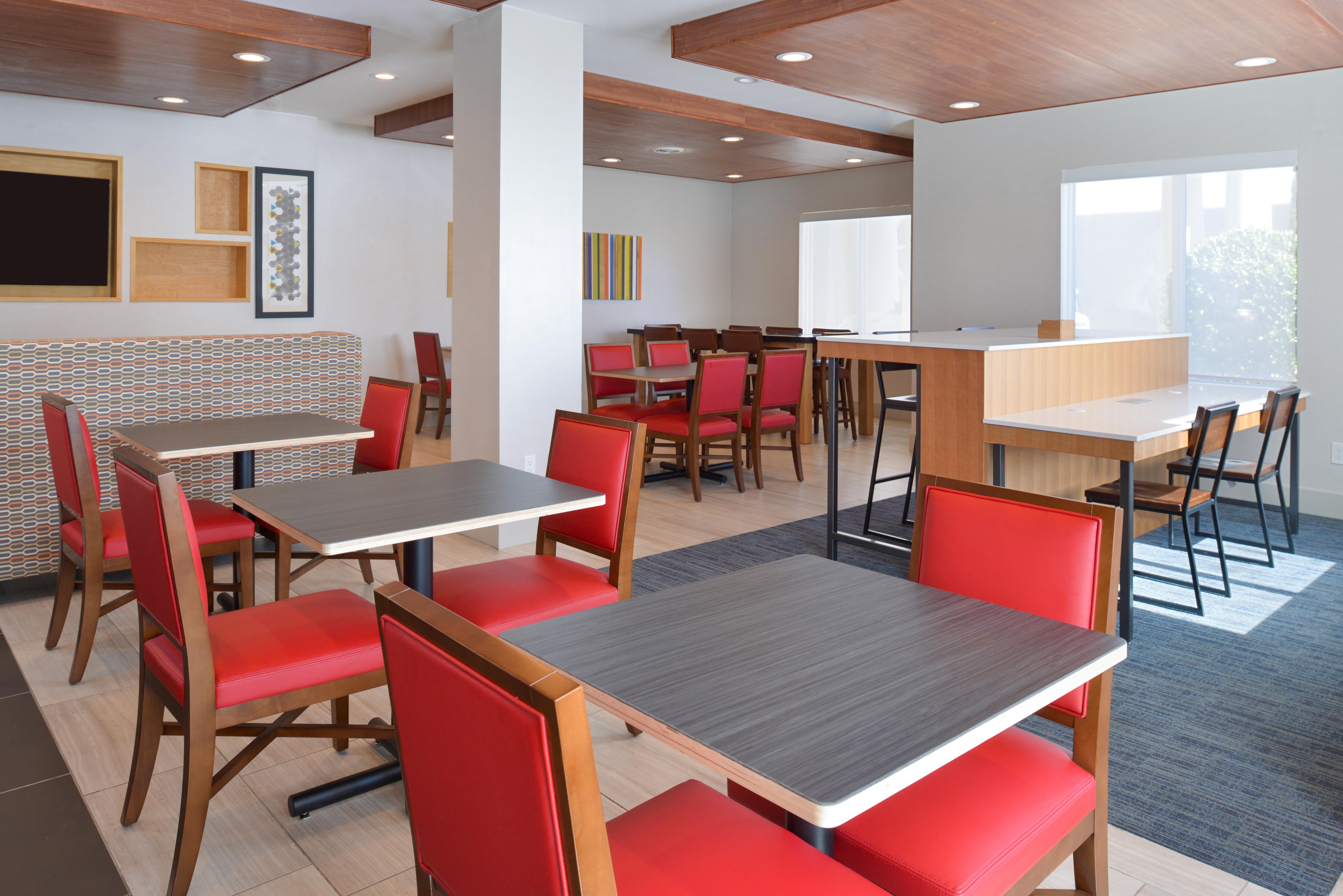 Holiday Inn Express Hotel & Suites Abilene Mall South By Ihg Ngoại thất bức ảnh